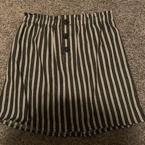Tillys Skirt